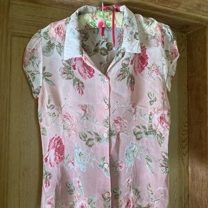 Chiffon blouse, romantic, elegant. Floral
